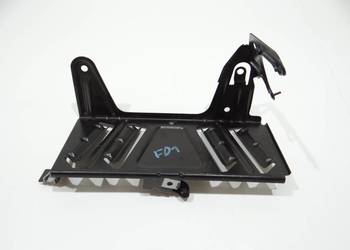 UCHWYT PODSTAWA WZMACNIACZA BMW F01 4231035