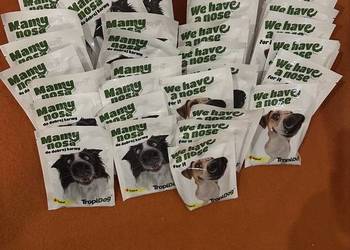 Tropi dog  34 saszetki po 40g, 1360g, 17x z kaczką, 17x z tuńczykiem