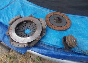 tarcza sprzęgłowa docisk termostat fiat 126p tarcza sprzęgłowa docisk termostat fiat 126p