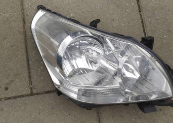 Toyota Verso lampa prawa 2009 2010 2012
