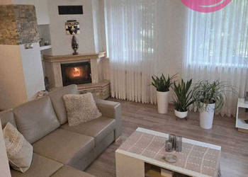 Dom jednorodzinny z garażem i ogrodem, Nowy Sącz