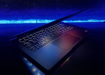 Dell Latitude 7420 i5-1145G7 16GB 256GB SSD FHD IRIS Xe W11 Ultrabook