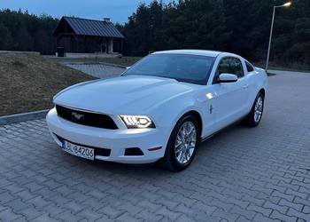 Ford Mustang Premium