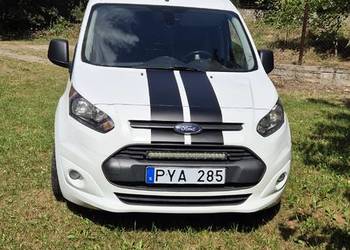 Ford Transit Connect automat