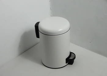Kosz łazienkowy z pedałem WENKO – Biały, 3L (Stan Idealny!)