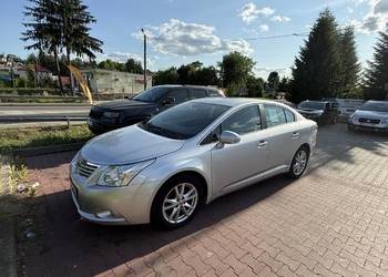 Sprzedam toyote avensis rok 2010