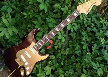 Nowa gitara Squier 40th Anniversary Stratocaster