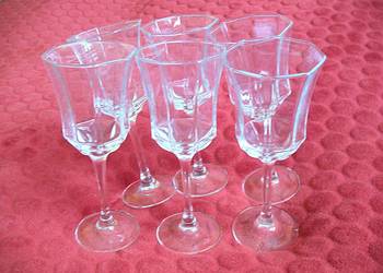 Kieliszki do wina, szampana - lata 80 XX wieku_18 x 7 cm _6 sztuk