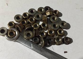 Nakrętka pokrywy głowicy M6 Bmw e46 e90 e60 Na klucz 11mm
