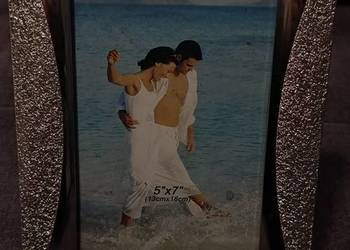 ramka na zdjęcia kolor srebrny stojąca