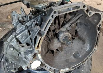 Skrzynia biegów  TL4A 000 manualna renault Scenic II 1.5 DCI 106KM.