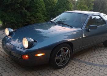 Porsche 928 S4