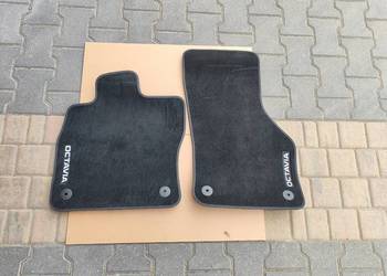 Dywaniki samochodowe welurowe Octavia 4