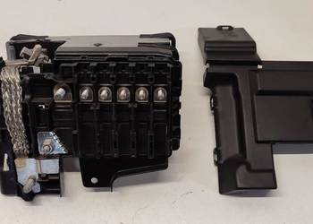 VW TAYRON KLEMA PLUSOWA 5WA915429A