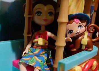 Lalka Enchantimals Merit Monkey z tropikalną łódką