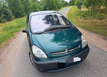 Sprzedam Citroena Xsara Picasso 1.8 benzyna 2001r