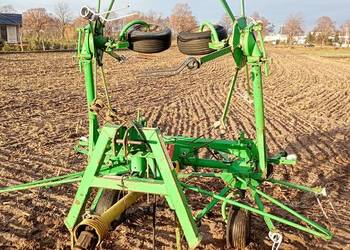 Przegrabiarka Przetrząsarka do siana Stoll 550-5,5m WOM (Kuhn Claas Fella)