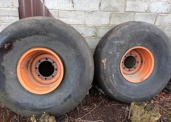 Witam sprzedam dwie felgi w dobrym stanie jeszcze komuś posłużą