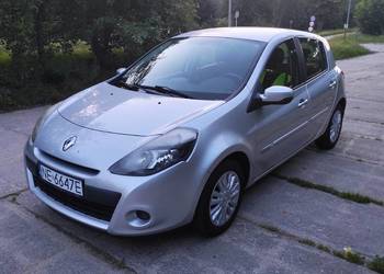 Renault Clio polski salon