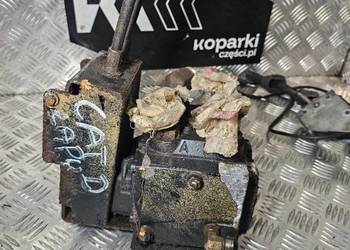 Pomocnicza grupa zaworów Caterpillar 424D, 428D i 438D