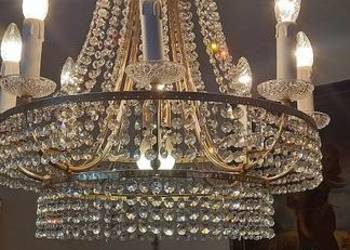 Salonowy żyrandol z kryształami w stylu glamour. Wysyłka