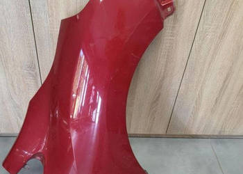 Toyota verso lift 2013- błotnik prawy przód