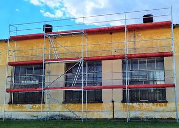 Rusztowanie elewacyjne 98,4m2 NOWE 12 x 8,2 m Podest drewniany 3,0m