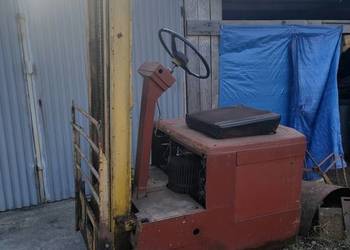 Wózek widłowy elektryczny