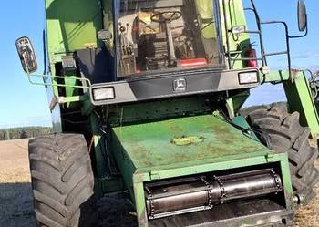 Kombajn zbożowy John Deere 1085 Hydro 4