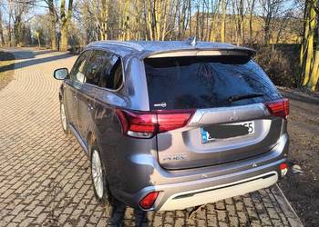Sprzedam Mitsubishi Outlander PHEV
