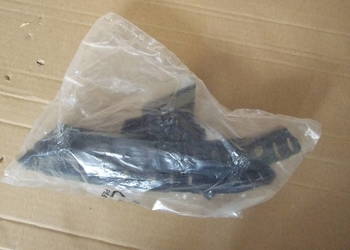 Komplet uchwyt ślizg zderzaka Peugeot 508II OE przód 1637823680