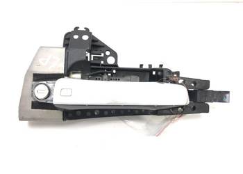 KLAMKA ZEWNĘTRZNA LEWY PRZÓD AUDI A6 C7 Sedan/Limuzyna 10-18