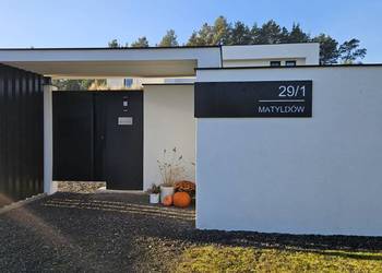 Podświetlana tablica adresowa, numer domu