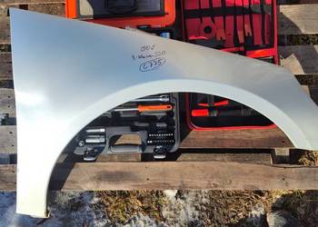 Błotnik przód prawy Mercedes r-klasa 320