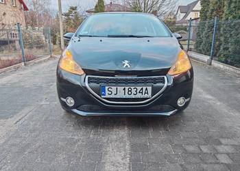 Peugeot 208 1.4 hdi 2012