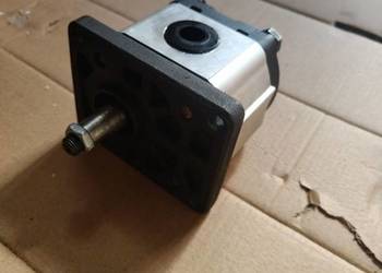 Sprzedam pompę hydrauliczną 12l na min prawe