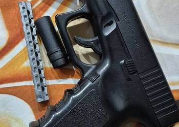 Pistolet hukowy glock 19