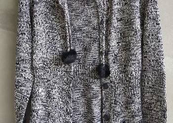 Śliczny dłuższy sweter H&M M nowy z dodatkiem wełny zapinany