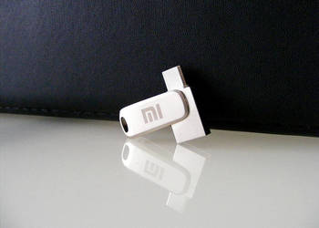 Nowy Pendrive Mi 2TB 2000 GB (złącze USB i USB-C)