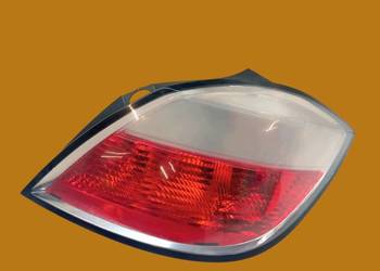 LAMPA TYŁ PRAWA 5D HB  342691834 Opel Astra III (2004-2014  ) H