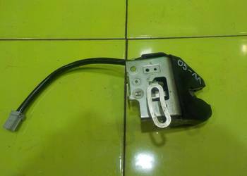 HONDA CIVIC VIII 1.4 I-DSI 07r SEDAN 4D zamek klapy tyl