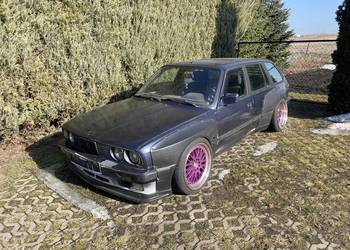 BMW e30