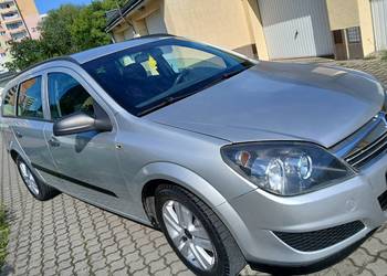 Opel astra 2009r 1.4 na lancuszku z gazem