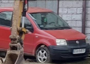 Pada cała na części