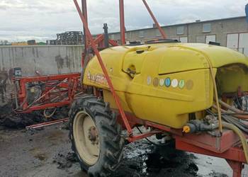 Opryskiwacz Bury Pelikan 1000l 15m