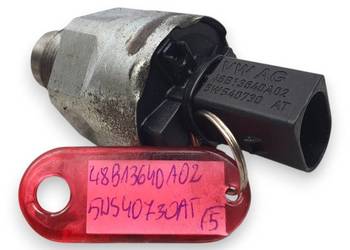 ZAWÓR REGULACJI CIŚNIENIA PALIWA VW Golf VI Passat 1.6 TDI 03L130764A VDO
