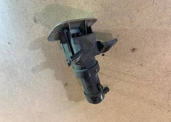 Spryskiwacz reflektora prawy mitsubishi lancer 03-08