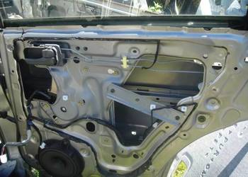 NISSAN X-TRAIL KLAMKA PRAWY TYŁ #