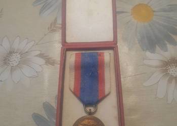 Medal odznaka przypinka zawieszka w służbie narodu MSW PRL retro rarytas