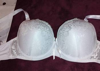 Biustonosz K-GO push up 36/80